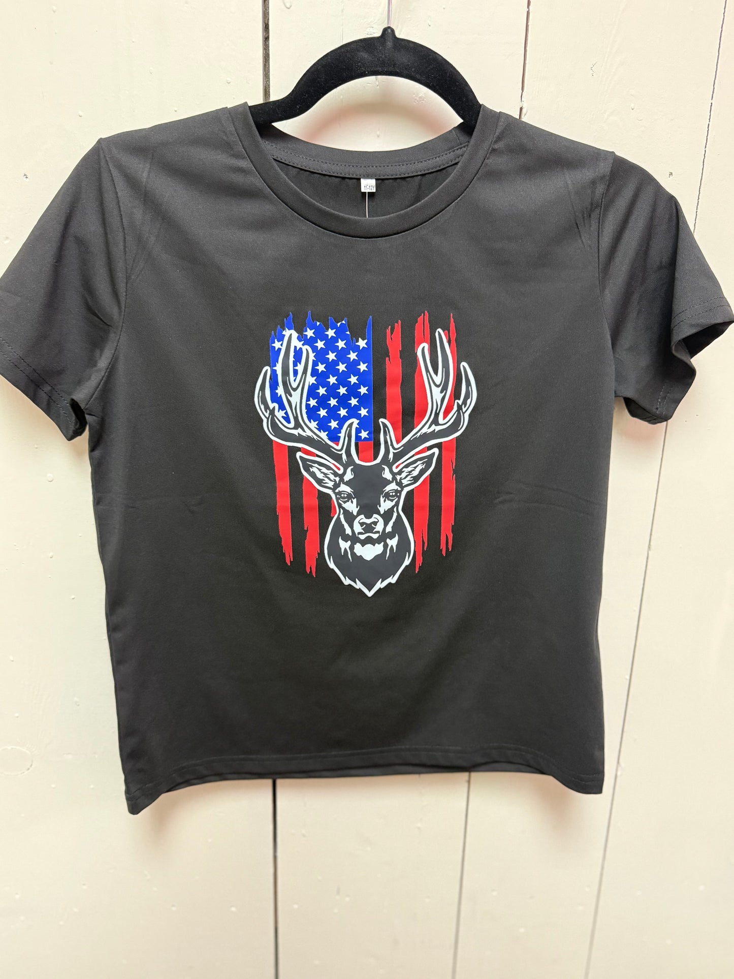 deer american flag tee