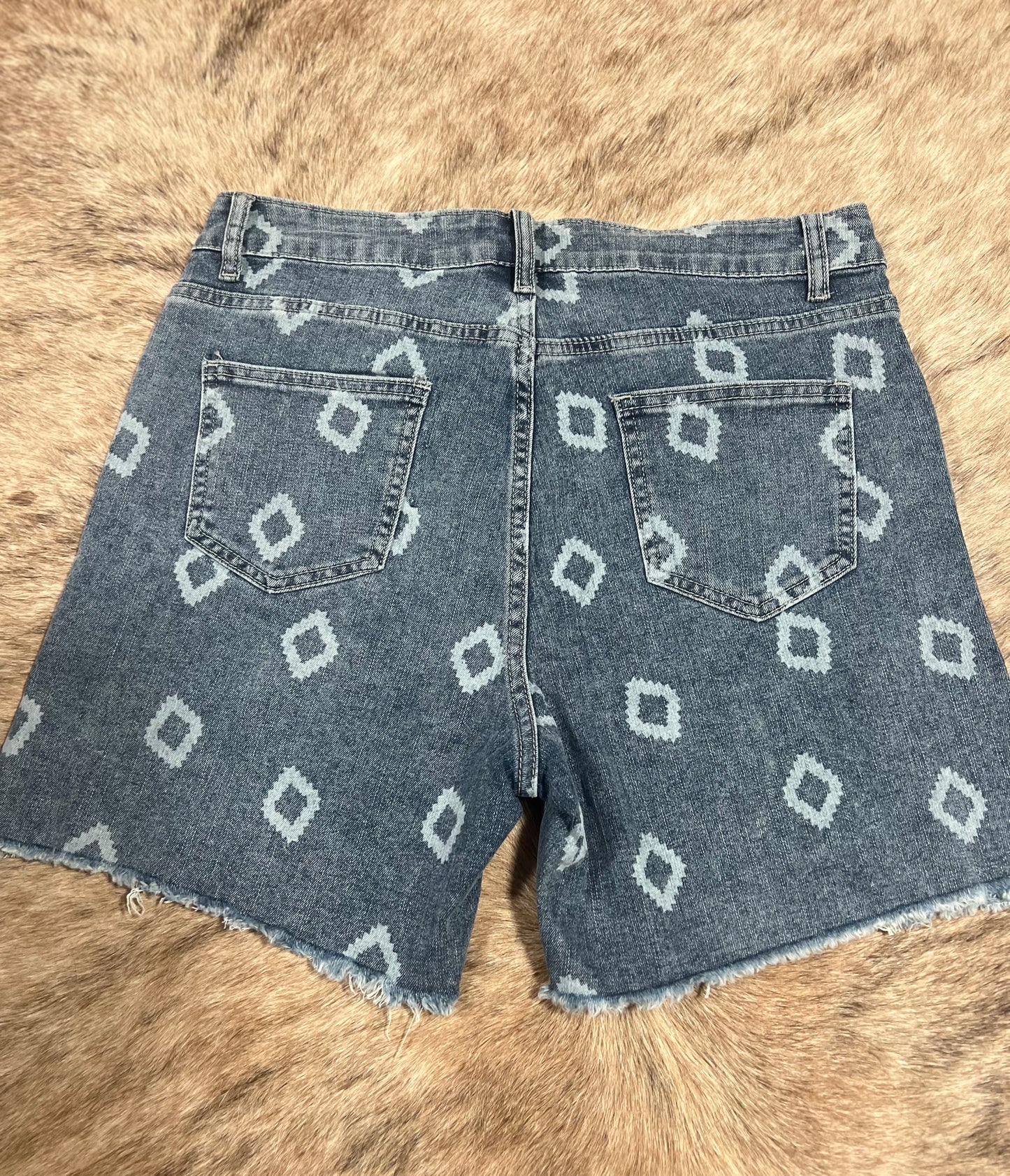 diamond shorts