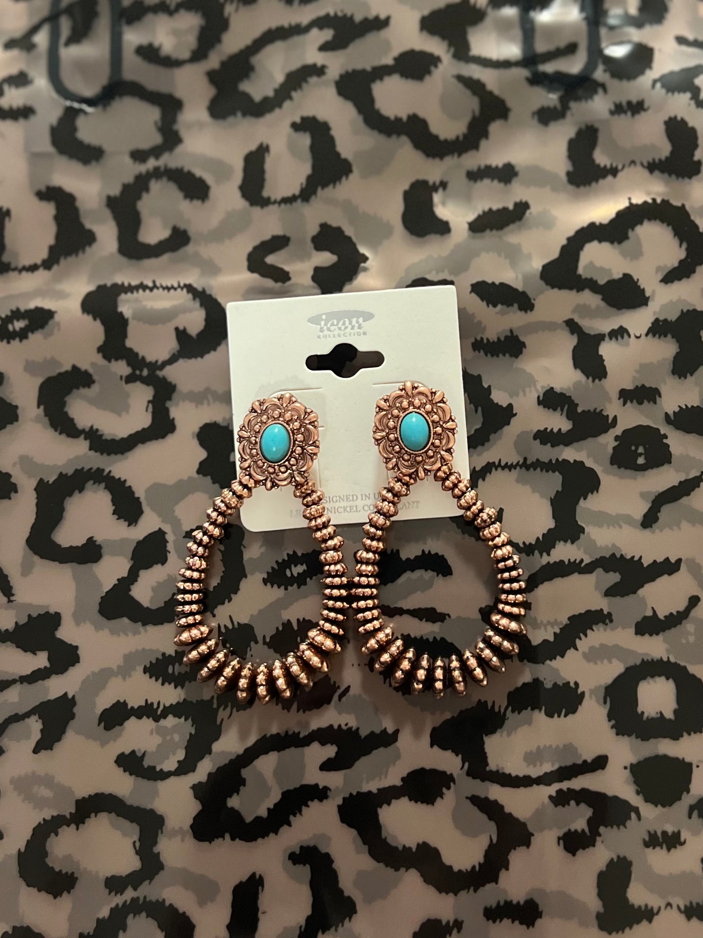 saucer bead hoops w turquoise