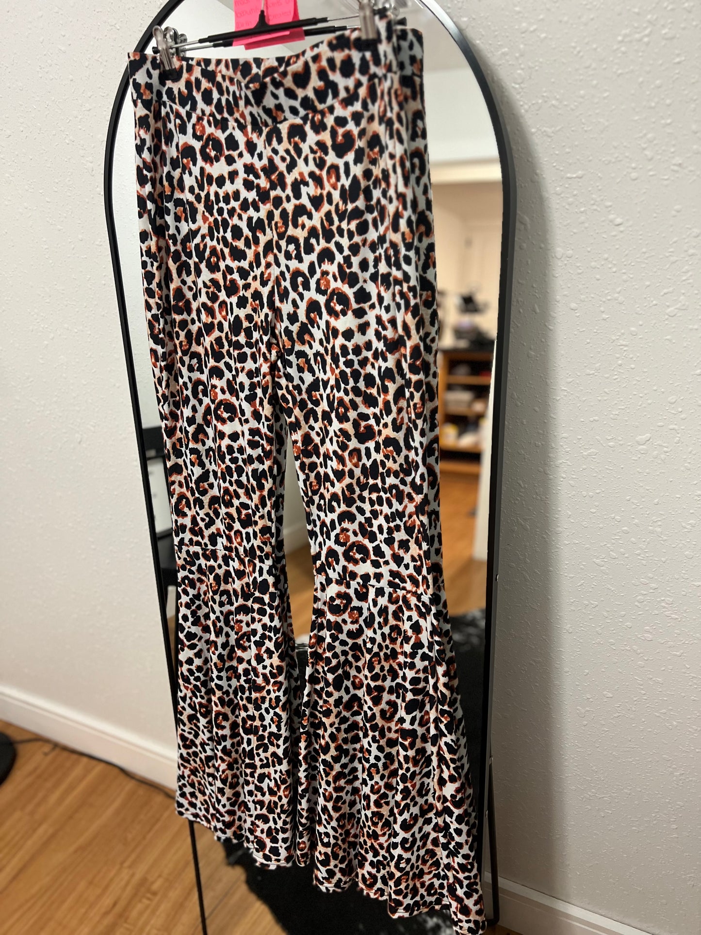 cheetah flare leggings