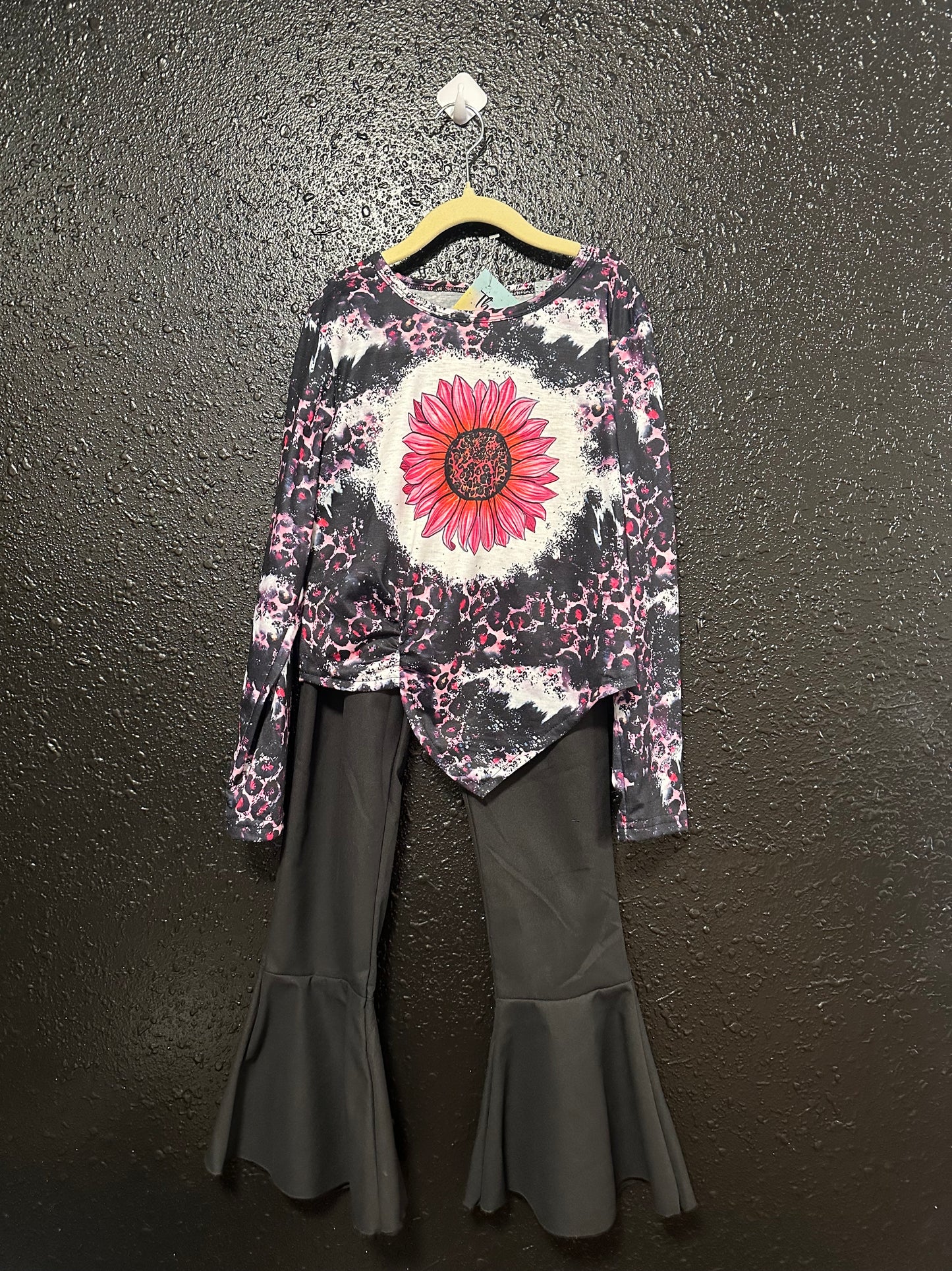 Pink Leopard Bell Set