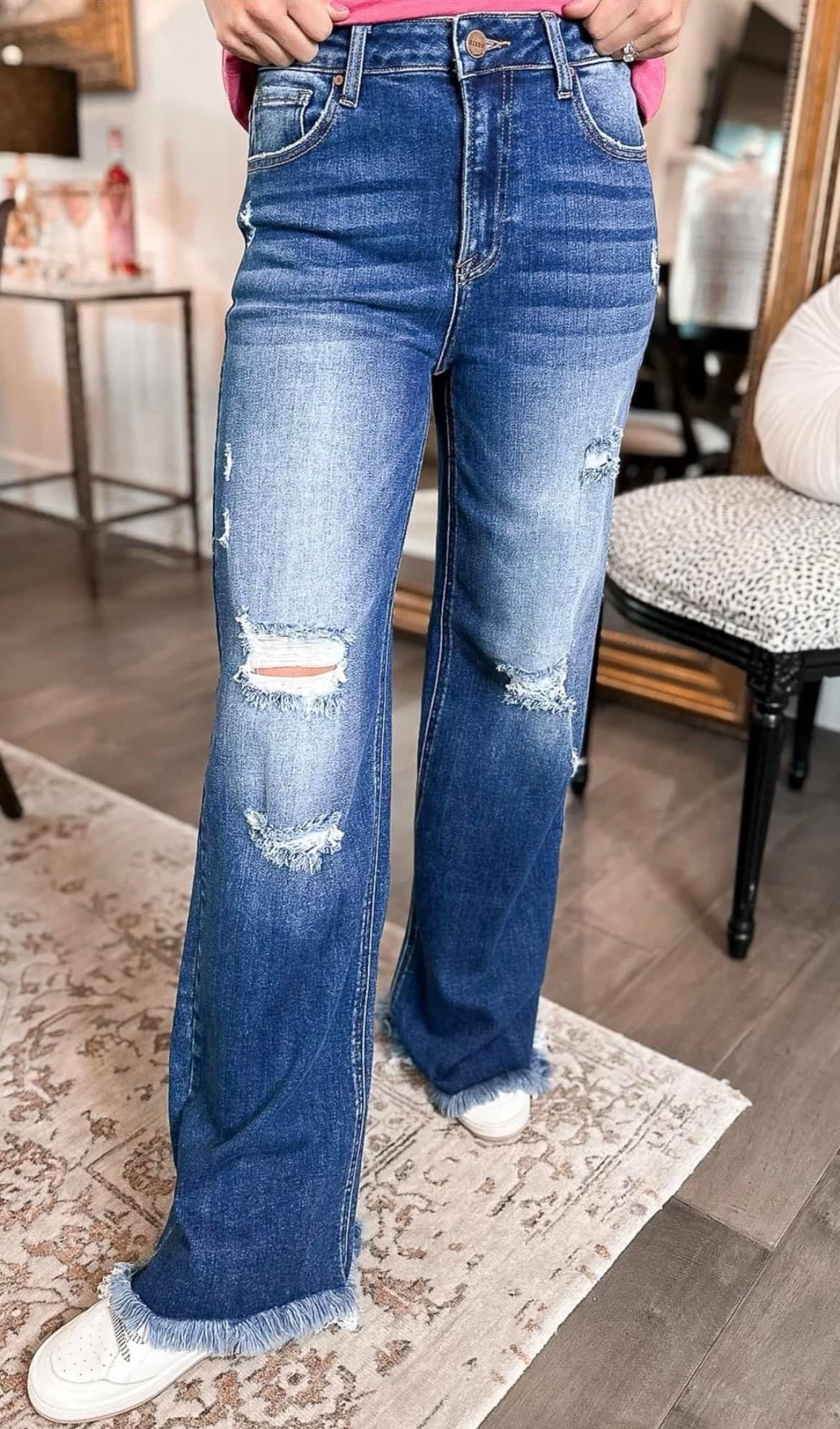 Risen Distressed Jeans