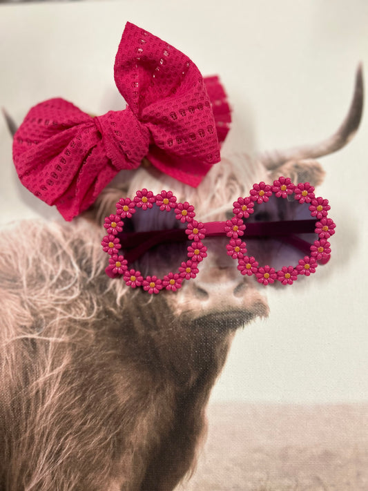 Bow + Sunny Set