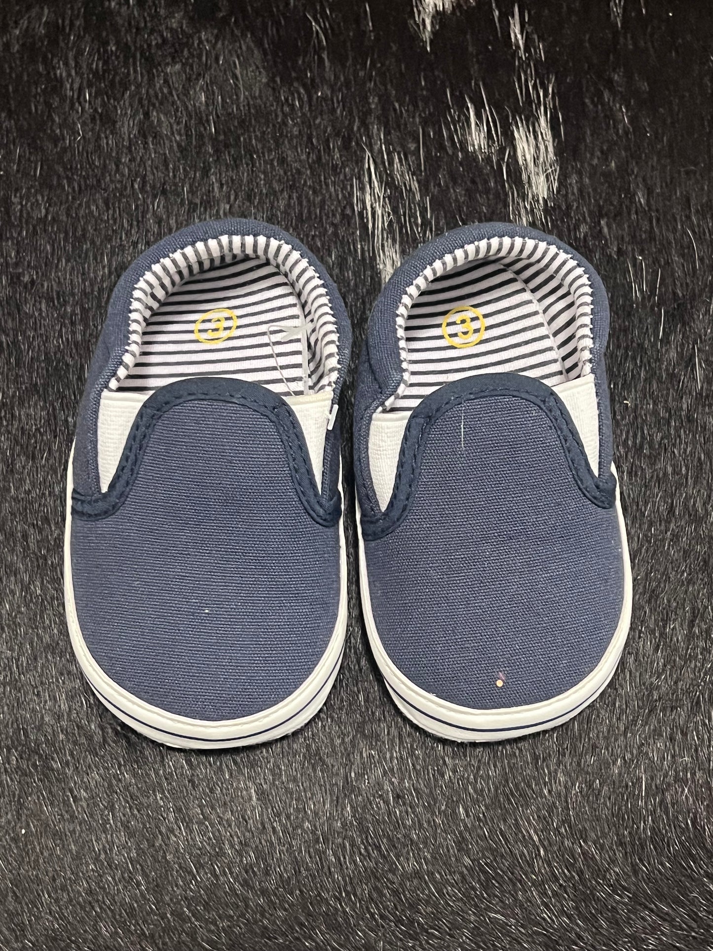 dark blue kid shoes