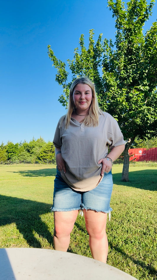 Plus Size Raw Hem Shorts