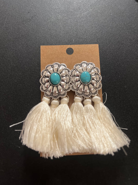 tassel conch earring