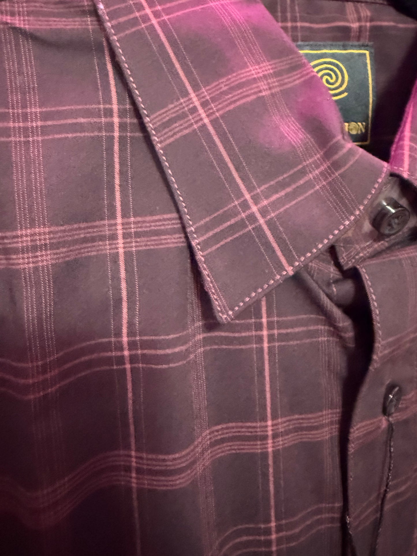 red square men’s long sleeve button up