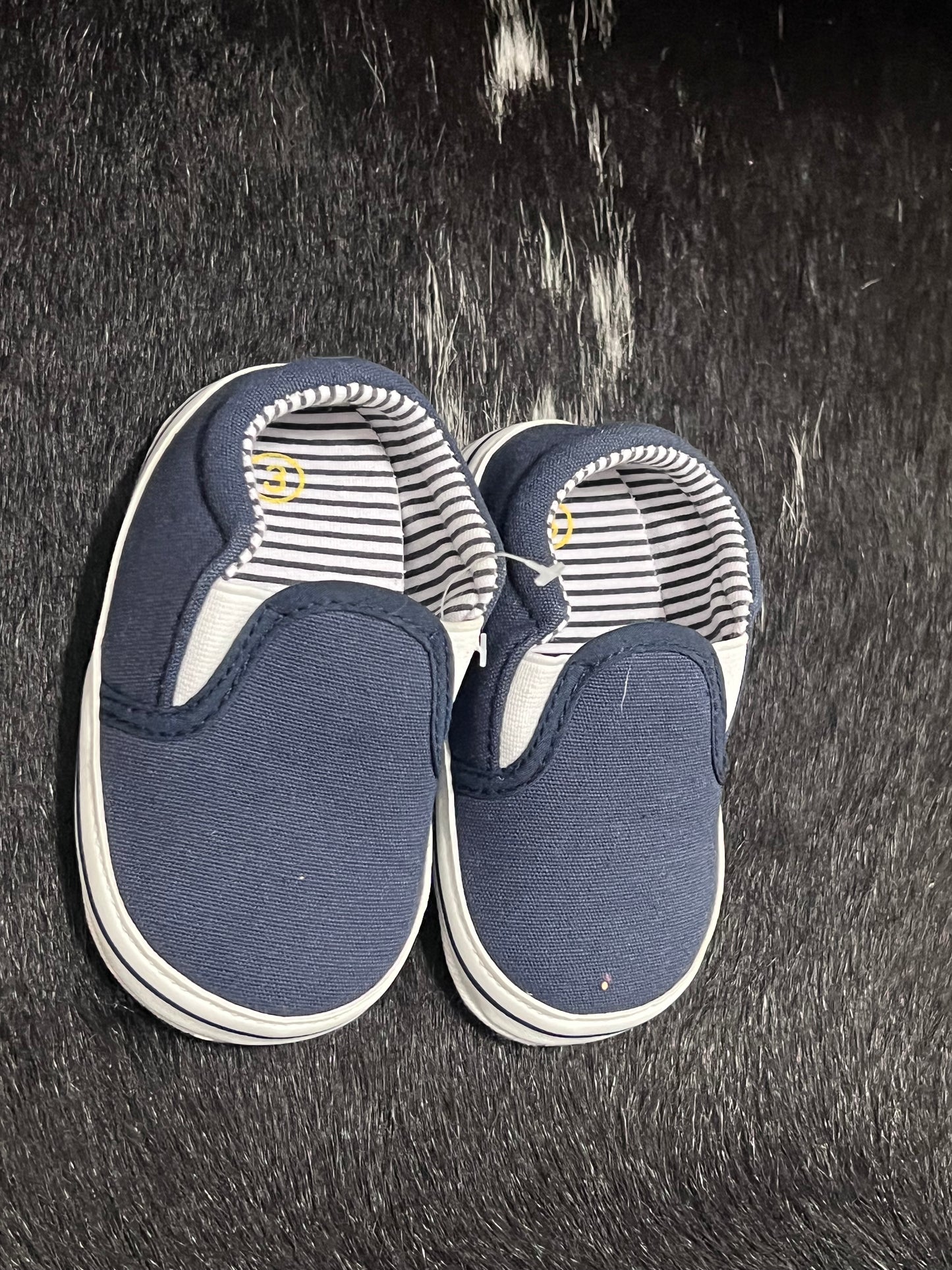 dark blue kid shoes
