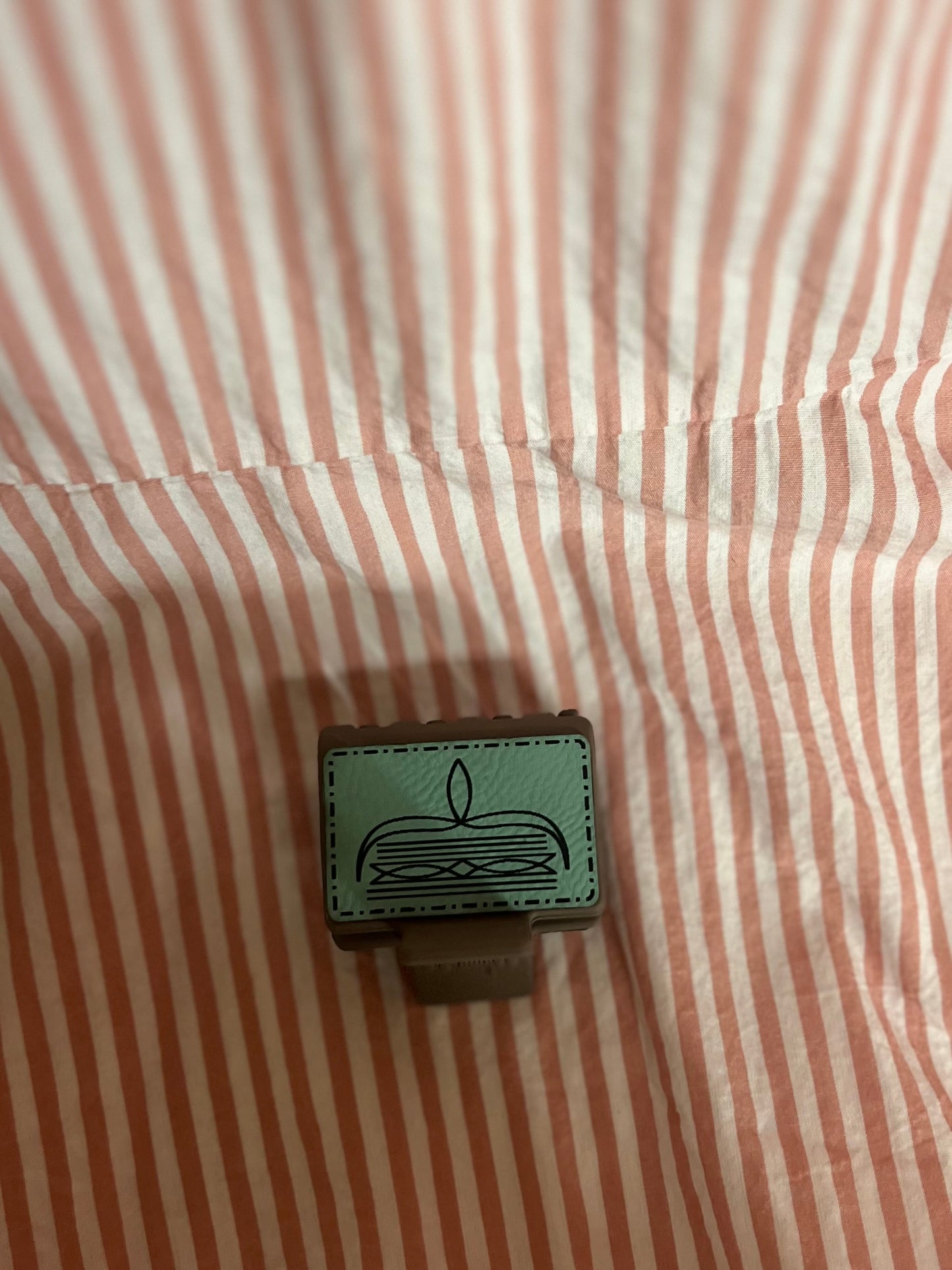 mini boot stitch clip